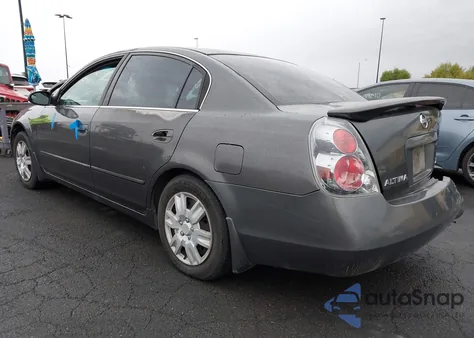2005 Nissan Altima 2.5 S из США, поврежденный, VIN 1N4AL11D45N430892